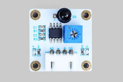 中国 ArduinoのラズベリーPiのための火災探知IRセンサー モジュールの炎センサー モジュール 販売のため