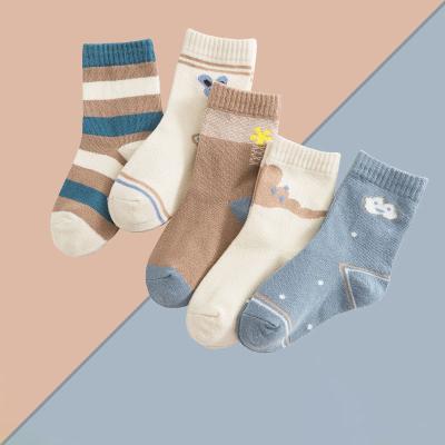 China Spandex Children'S Cotton Socks Grey Ankle Cartoon Combed For Boys And Girls for sale