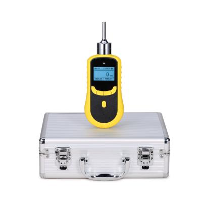 China Portable Pumping Type O2 Gas Detector with Light, Sound , Vibration Alram for sale