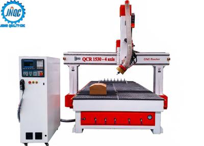 China 4 máquina de madera 1530 del router del CNC de la escultura de madera de AXIS 3d con el cambiador de herramienta automático en venta