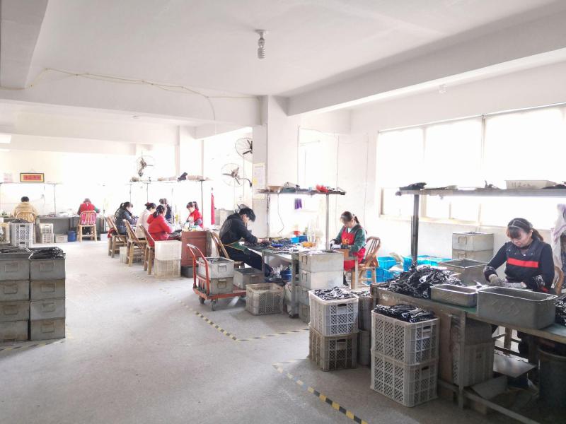 Verified China supplier - Yueqing Zhuorui Hardware Tools Co., Ltd