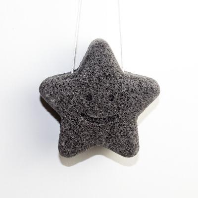 China Star 7.5cm Konjac Charcoal Exfoliating Sponge For Deep Pore Cleansing for sale