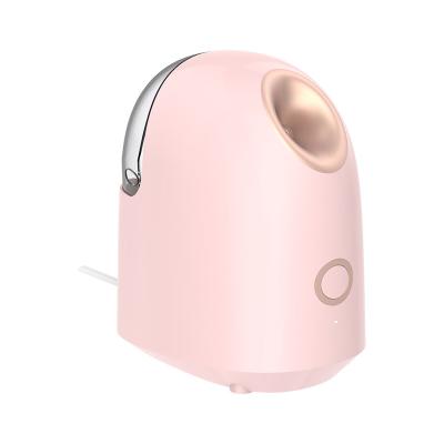 China Mini Silent Aromatherapy Humidifier Care Skin Suitable for car and office for sale