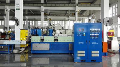 China Reciclagem não tecida da tela & máquina de fatura granulada, de alta capacidade, consumo da baixa potência à venda