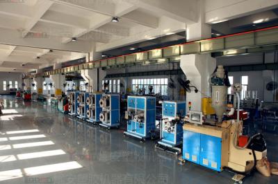 China Good Rigidity Carrier Tape Forming Machine High Performance 45mm Screw for sale