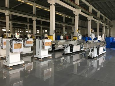 中国 ポリ塩化ビニール、TPUのエヴァの医学のプラスチック管の放出機械、管の放出機械 販売のため