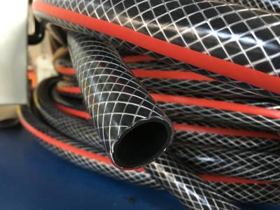 China La fibra de la máquina/PVC de la protuberancia de la manguera de jardín del PVC reforzó la cadena de producción de la manguera en venta