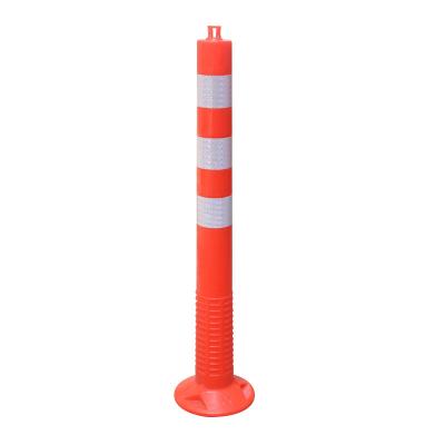 China Traffic Parking 1m Removable Base PVC Warning Delineator Post for sale