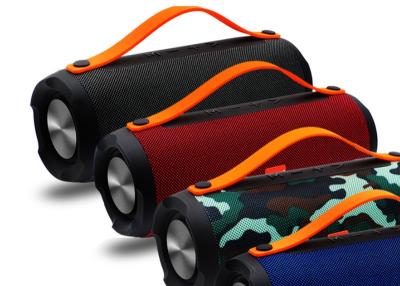 Chine Subwoofer imperméable extérieur stéréo de 3D Mini Portable Bluetooth Speaker 1200mah à vendre