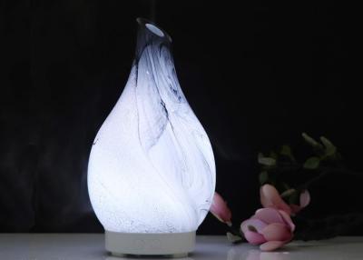 中国 3D水彩画の色ライトが付いているガラス涼しい霧の加湿器のアロマセラピーの拡散器 販売のため