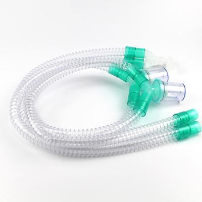 中国 Medical Aedeatric Breathing Circuit Tube Customizable Disposable Anesthesia Breathing Circuit Corrugated 販売のため