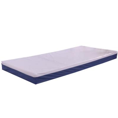 中国 Orthopedic semi medical mattress Fireproof gel medical mattress good High resilient medical mattress For The Elderly 販売のため