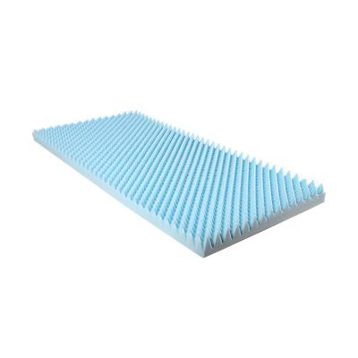 China OEM Blue Infused Wave Cut Memory Foam Massage Relieve Stress Bed Mattress en venta