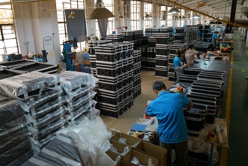Verified China supplier - Guangzhou Huiyou Case & Bag Manufacturing Co., Ltd.