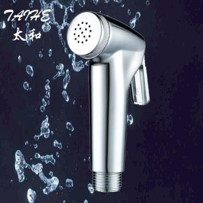 中国 女性シャワーのための洗面所のABS銀のしゃったｆのビデのスプレー ノズルのスプリンクラー 販売のため