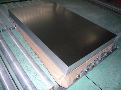 China Bobina de aço galvanizada do mergulho quente de DX51D+Z, laminada para portas da garagem à venda