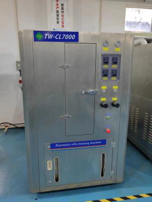 China Practical Pneumatic Stencil Washer , Stable Printing Screen Cleaning Equipment for sale