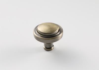 China Antique Bronze Brushed Furniture Handles And Knobs Hardware Drawer Pulls for sale