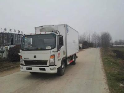 China Centigrade Fridge Box Van WD615.62 Reefer Box For Pickup Truck for sale