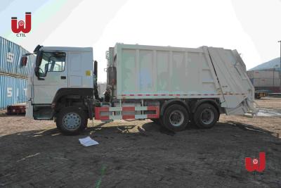 Chine Camion d'enlèvement de déchets du camion à ordures 18CBM de compacteur de la gestion des déchets HW76 à vendre
