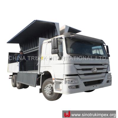 China Howo 6x4 Double Wing Van Truck 25t Ten Wheeler Wing Van for sale