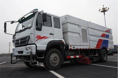 China Veículos com rodas da estrada 35t 6 do vácuo do caminhão da vassoura de rua de HOWO 10m3 à venda