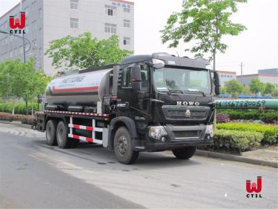 China Sinotruk 340HP Asphalt Distribution Truck Sprayer 6x4 for sale
