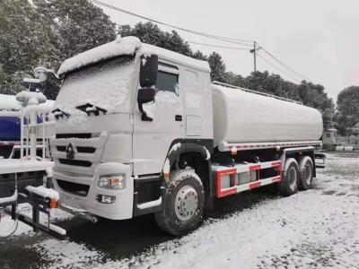 China Camión confeccionado de la regadera del transporte del agua del camión de la construcción de carreteras 20m3 en venta