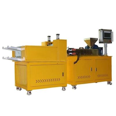 中国 Labtechのタイプ鋳造物のフィルム機械PLC制御鋳造物のフィルムの押出機 販売のため