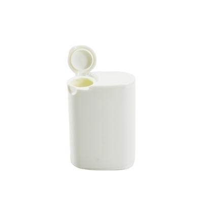 China 40ml Plastic PP Candy and Gum Box with Round Flip Top Cap Keep Your Snacks Organized for sale