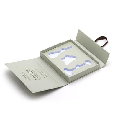 China OEM Custom Gift Packaging Small Paper Gift Box With Foam And Ribbon for sale