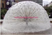 Cina La fontana della sfera di cristallo dell'ugello della fontana di emisfero dota l'ottone/materiale d'un polverizzatore di Chrome in vendita