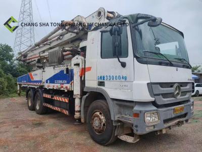 China In 2011 Zoomlion Mercedes Benz Chassis 47 M Concrete Pump Truck 5 Cylinders 5 Masts for sale