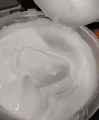 Chine Hyaluronic Acid Face Moisturizer Cream Organic Vegan Facial Moisturizing Cream à vendre