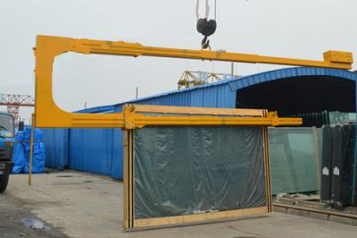 China Safety Loading & Unloading U Shaped Glass Crane 3660mm Max Seaming Size for sale