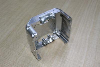 China A criação de protótipos de trituração das peças do CNC do AL 6061 fez à máquina o alumínio para produtos das telecomunicações à venda
