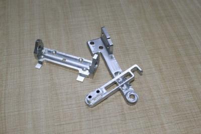 China Protótipo de trituração de alumínio rápido de 6061 7075 peças do CNC com tamanho pequeno à venda