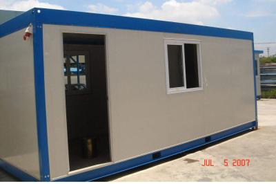 China Casa modular de acero de la casa modular usada para una variedad de propósitos incluyendo almacenamiento, espacios de trabajo y el alojamiento vivo en venta