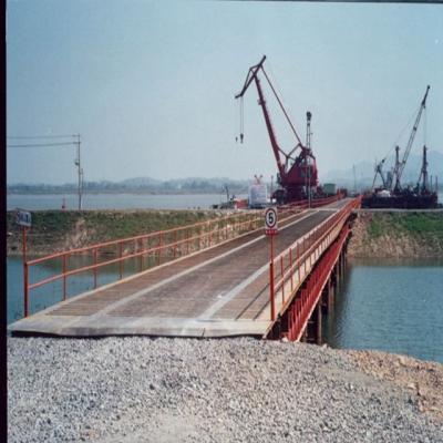 China Type 200 Bailey Prefabricated Steel Truss Pedestrian Bridge Construction for sale