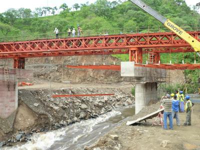 China Rigidez alta de aço de pontes de plataforma da madeira de Bailey com carga pesada  à venda
