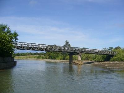 China Temporary Steel Bailey Bridge for sale