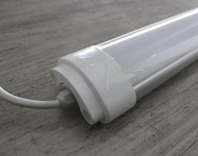 Chine Lumière linéaire à LED nouvellement arrivée alliage d'aluminium avec couvercle PC imperméable à l'eau ip65 4 pieds 40w tri-proof lumière à LED prix pas cher à vendre