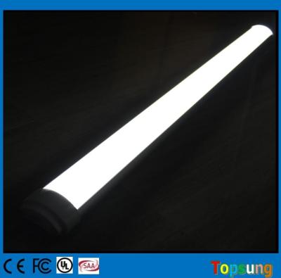 China Ip65 5f 60w Liga de alumínio com cobertura de PC resistente à água tri-proof luz linear LED para escritório à venda