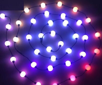 China 10 pés luzes de decoração de férias LED luz de Natal bola 3D 50mm Dmx à venda