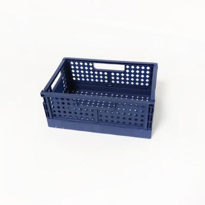 China Reusable Odorless Stackable Plastic Boxes , Waterproof Small Plastic Storage Baskets for sale