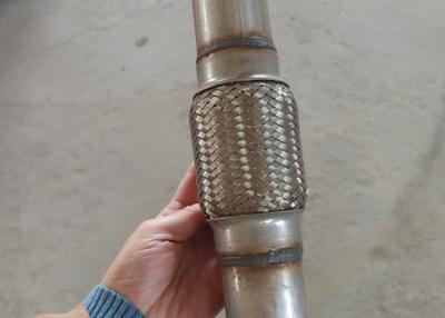 Chine La vibration flexible de tuyauterie d'échappement du diamètre 45mm absorbent le connecteur de camion à vendre