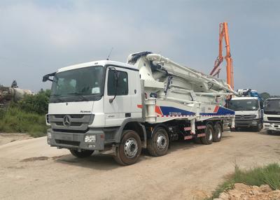中国 白い安全フレーム52のメートル150m3/Hのコンクリート ポンプ耐久の広い仕事の範囲 販売のため