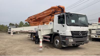 中国 Actros 3341トラックによって取付けられるブーム ポンプ287kw 9 Mpaの具体的な置くこと 販売のため