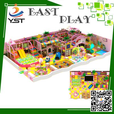 China Campo de jogos interno das crianças impertinentes do leste do castelo da venda para crianças Dubai à venda