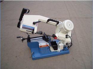 China Máquina semi automática hidráulica industrial BS712N de la sierra de cinta de la abrazadera en venta